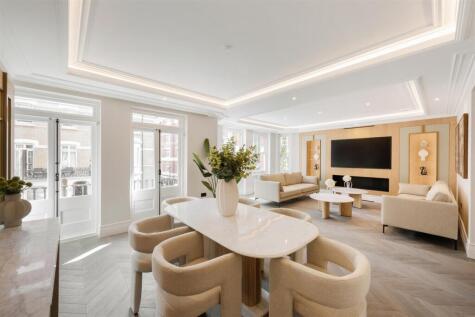 Drayton Gardens, Chelsea, SW10