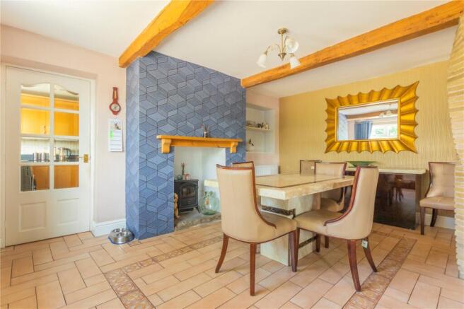 3 bed Detached for sale Image 11