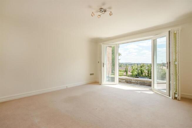 8511736-interior22.jpg