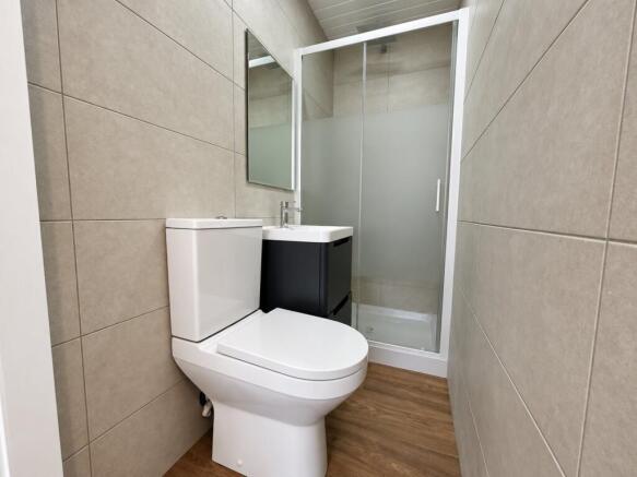 En-Suite Bedroom 5