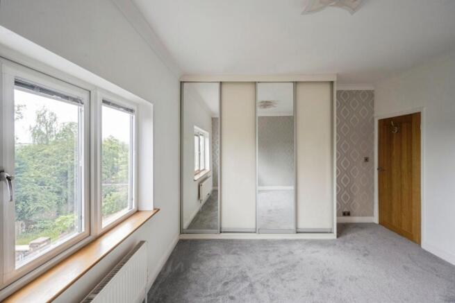 2 bed Terraced for sale Image 8