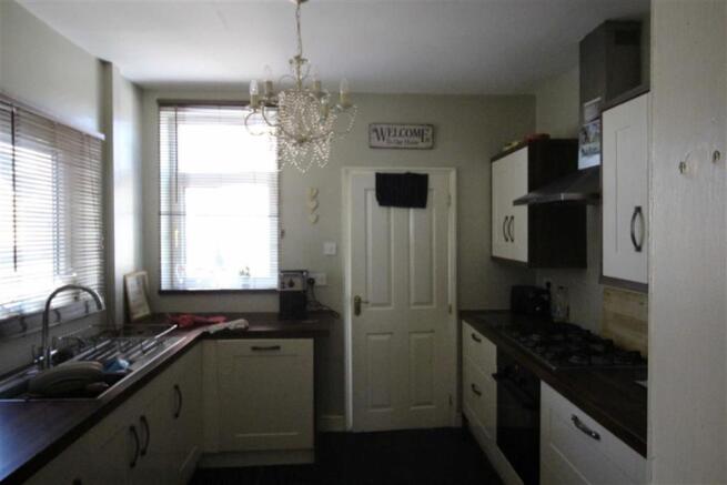 Kitchen: