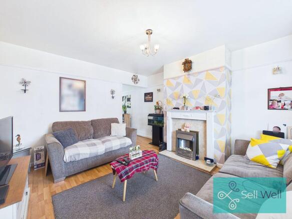 Dalton Drive, Swinton, Manchester photo 4