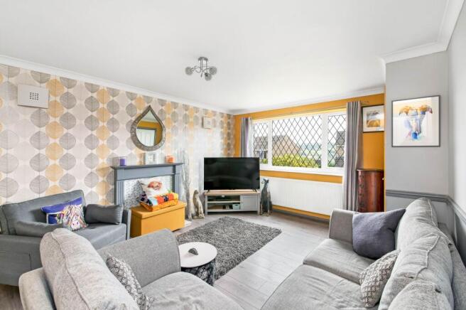 OPEN PLAN LIVING DINING ROOM