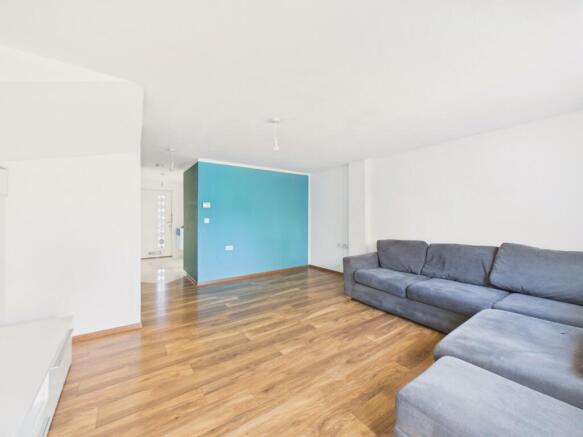3 bed End of Terrace for sale Image 6