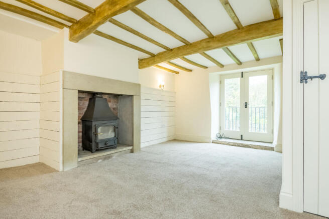 2 bed Terraced to rent Image 4