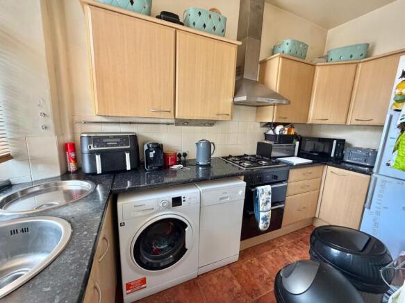 4 bed Terraced for sale Image 7
