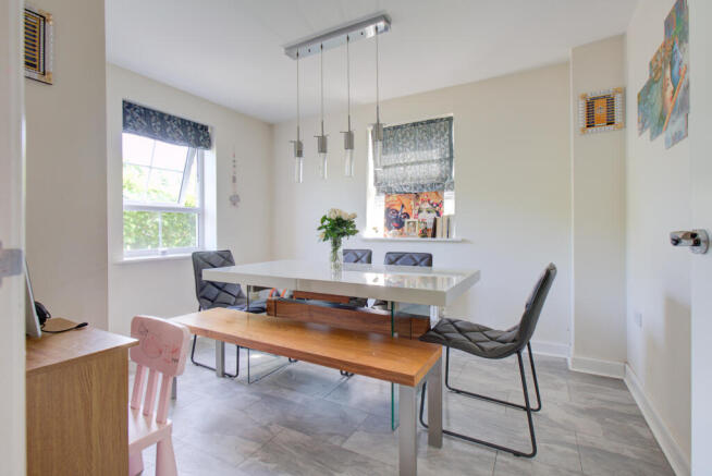 36 SCOTSMAN AVENUE-7