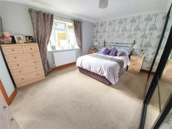 Principal bedroom