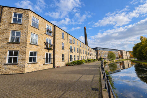 Britannia Wharf, Bingley