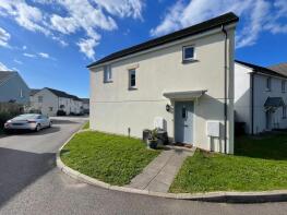6, Caraway Close, Camborne TR14 0FL
