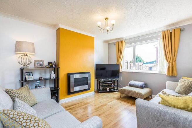 Lounge / Dining Room