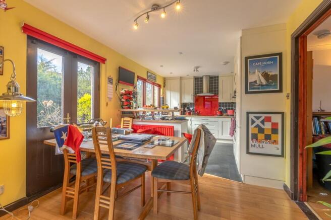 Dining Kitchen