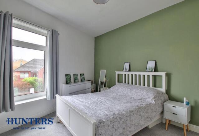 Bedroom 1 (1)