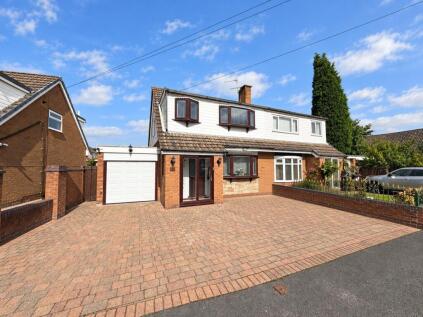 Leesway Drive, Denton