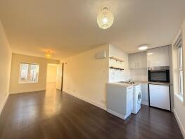 79a, Roman Road, London E2 0QN