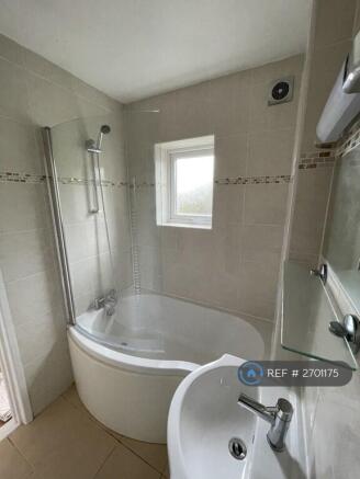 Bathroom2