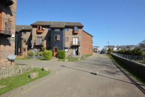 30, Marymead Close, Ryde PO33 1JR