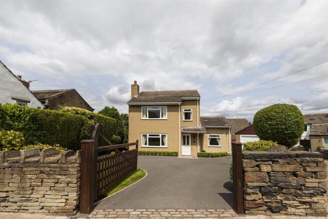 Bramleys Estate Agents - Towngate - Kirkburton (41