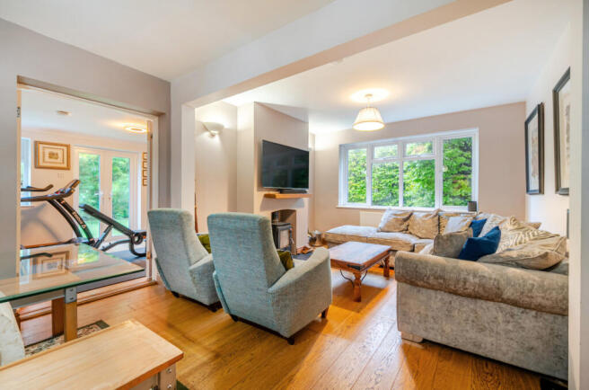 1362154-2-68df8a2...