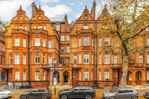 Flat 9, 24, Sloane Gardens, London SW1W 8DJ