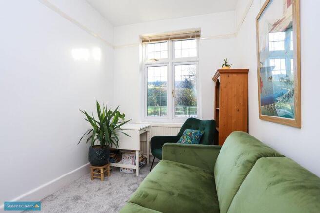 Bedroom/Study