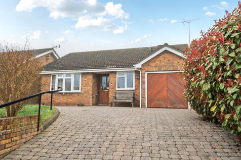 Cavalier Way, Alton, GU34