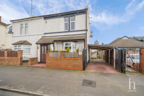 Field Road, Wallasey, CH45