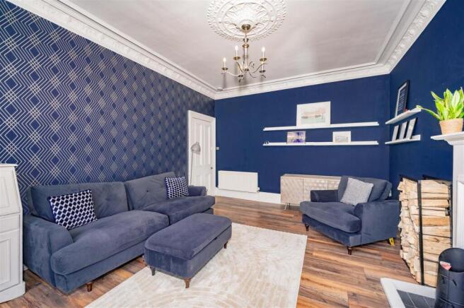 1L 10 Baxter Park terrace Dundee-1.jpg