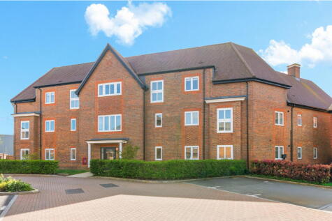 Buttercup Road, Horsham, RH12