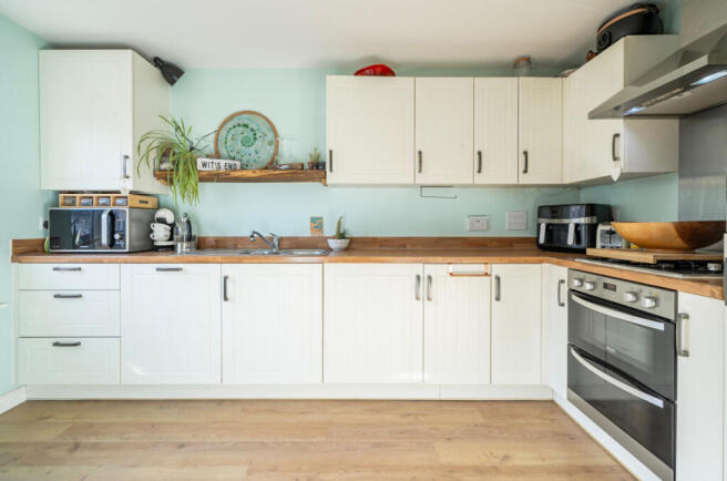 1437129-8-69ce36e...