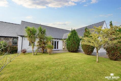 Cuffern, Roch, Haverfordwest