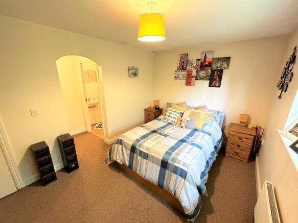 BED 1.JPG