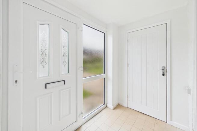 2 bed Detached for sale Image 8