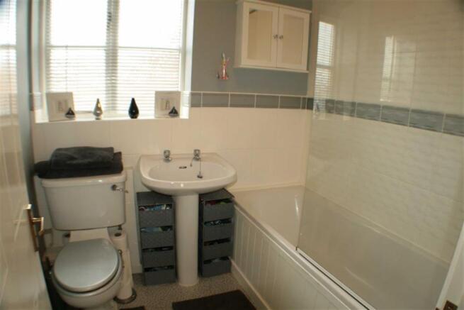 BATHROOM:
