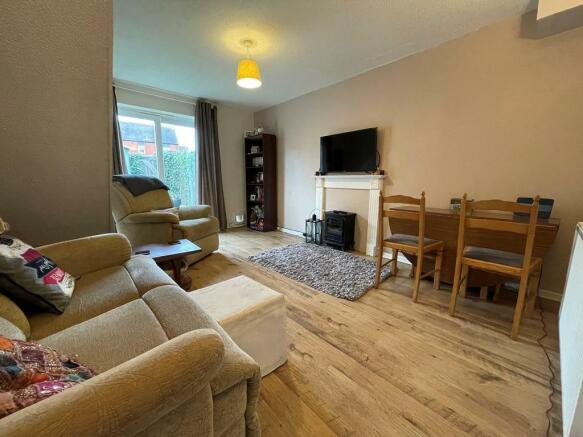 SittingDining Room.JPG