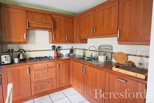 Fayrewood Drive, Great Leighs, CM3 photo 4
