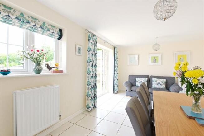 Kitchen/Dining