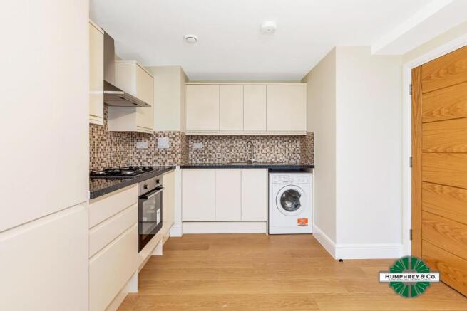 New Build 2 Bed Flat in popular all new 'Shannon C