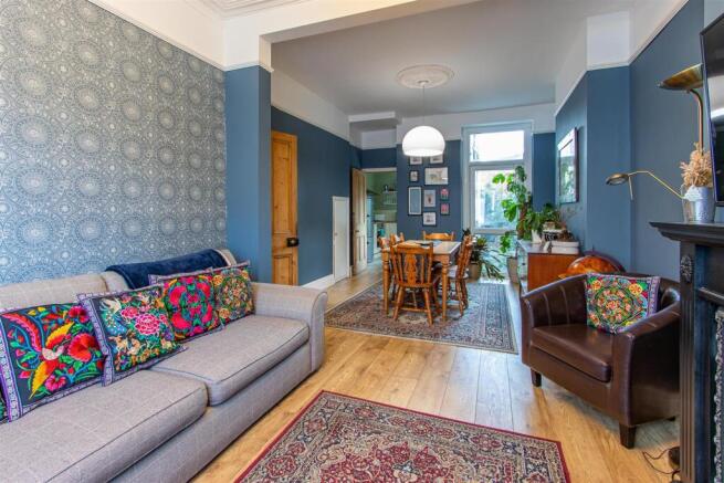 Pearson Street 6-9.jpg