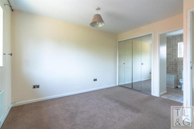 30 Foxglove Close (7 of 11).jpg