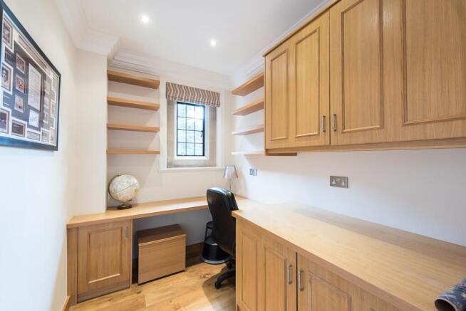 7-framewood-manor-13