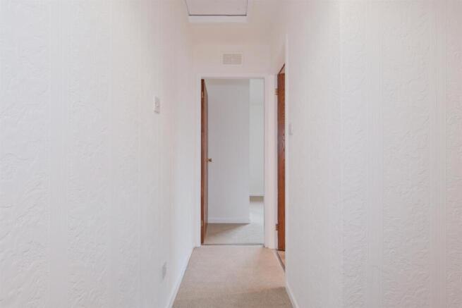 029-5 Mayfield Place, Carluke ML8 4HQ.jpg
