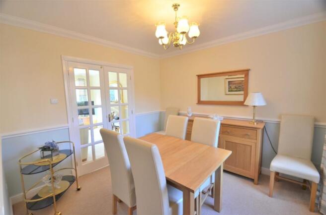 dining room.jpg