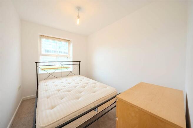 2 bed Apartment for sale Image 5