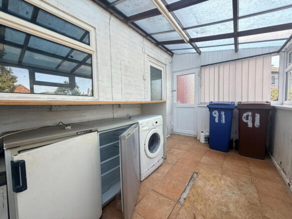 3 bed Semi-Detached for sale Image 7