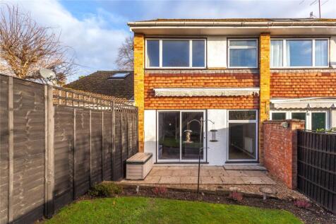 Deanfield Avenue, Henley-on-Thames, Oxfordshire, RG9