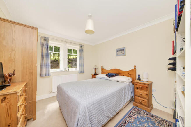 2 bed Retirement Property for sale Image 5