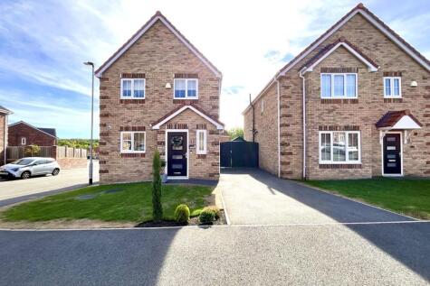 Fairfields Way, Aston, Sheffield, S26 2HB