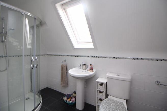 En-Suite 2